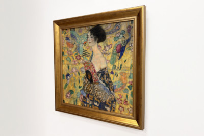 Dame med vifte - Gustav Klimt