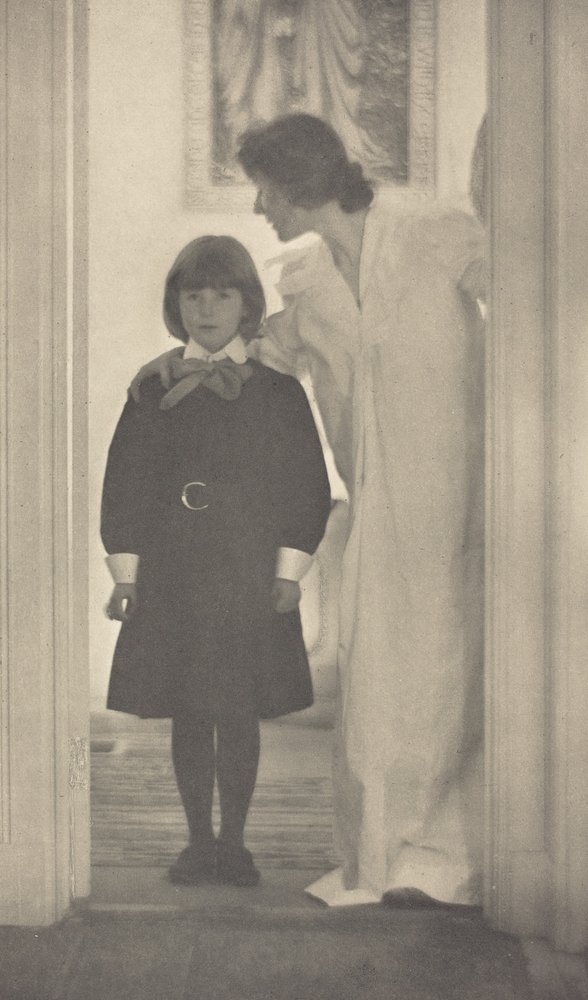 Velsignet er du blant kvinner, 1899 (foto) av Gertrude Käsebier