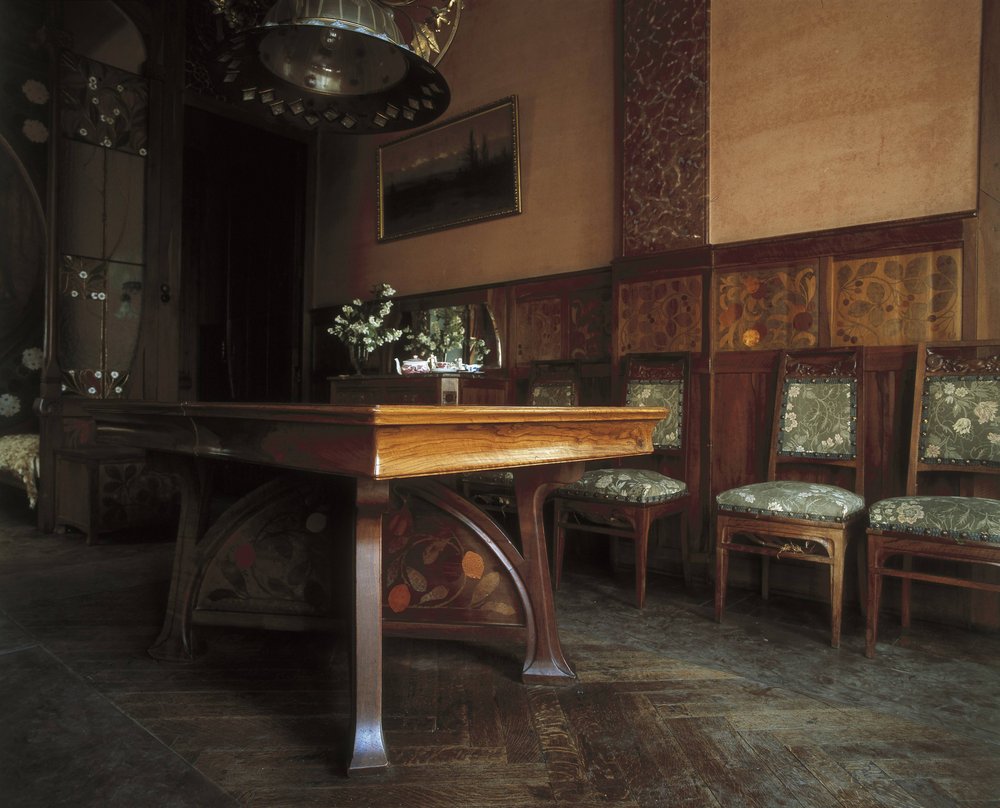 Spisestuen, Casa Nava (1901-1907), Reus - DOMENECH I MONTANER, Lluis (1850-1923). Navas hus. 1901-1907. SPANIA. Reus. Navas hus. Spisestue, med møbler av Gaspar Homar i Mesquida. Modernisme. Arkitektur. av Luis Domenech i Montaner