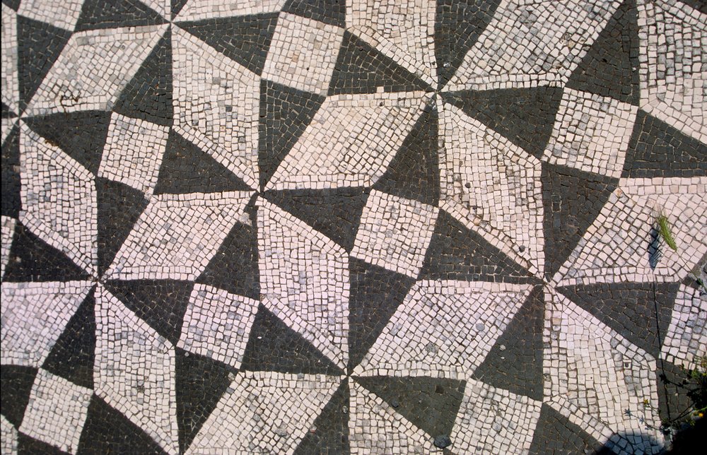 Mønstret gulv (mosaikk) av Roman