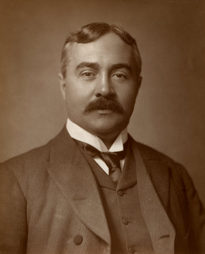 Herbert Standing , britisk skuespiller, 1883 av St James