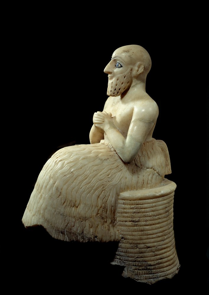 Art Mesopotamia: Statue av intendant Ebih-il. Skulptur av albaster, skjell, lapis-lazuli og skifer, Rundt 2500 f.Kr. (sumerisk periode, rundt 2900-2200 f.Kr.). Fra Mari. Høyde: 0,525 m Paris, Musée du Louvre. av Sumerian-Mesopotamian School