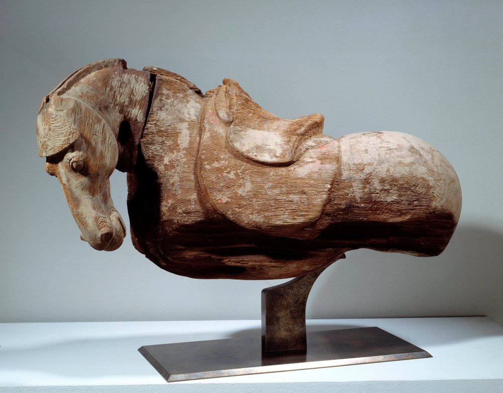 Kinesisk kunst: trehest. Skulptur fra Tang-perioden (618 til 907). Paris, Musée Cernuschi av Tang Dynasty Chinese School