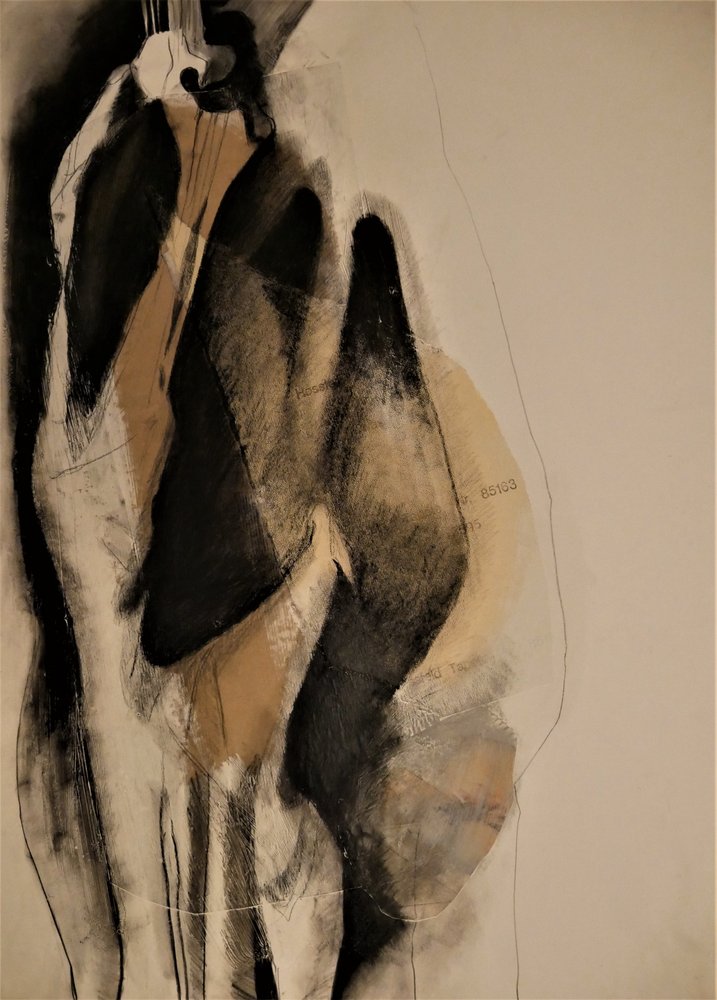 Draperte abstrakte figurer av Doris Schmitz