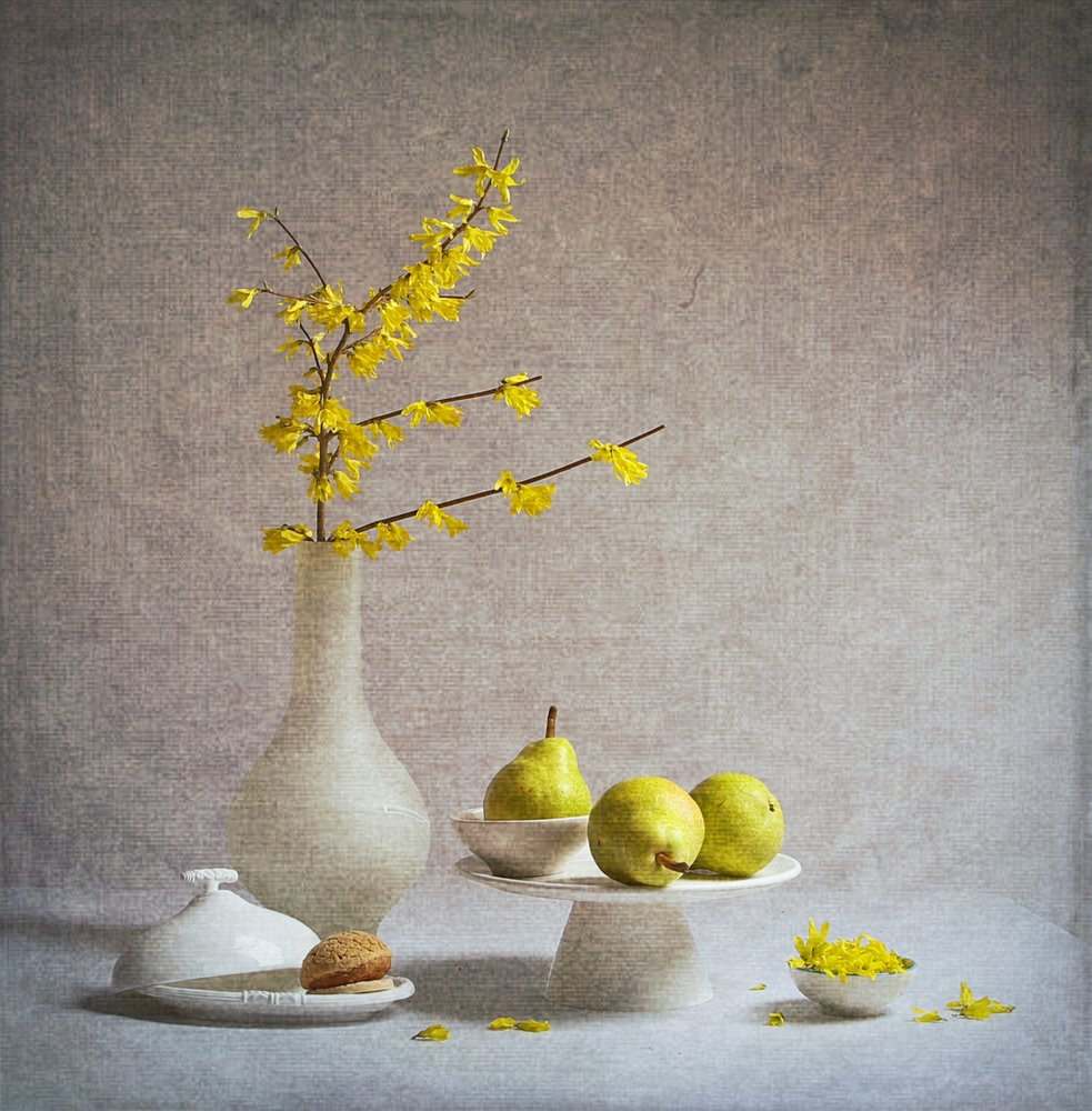 Gule blomster, grønne pærer av Fangping Zhou