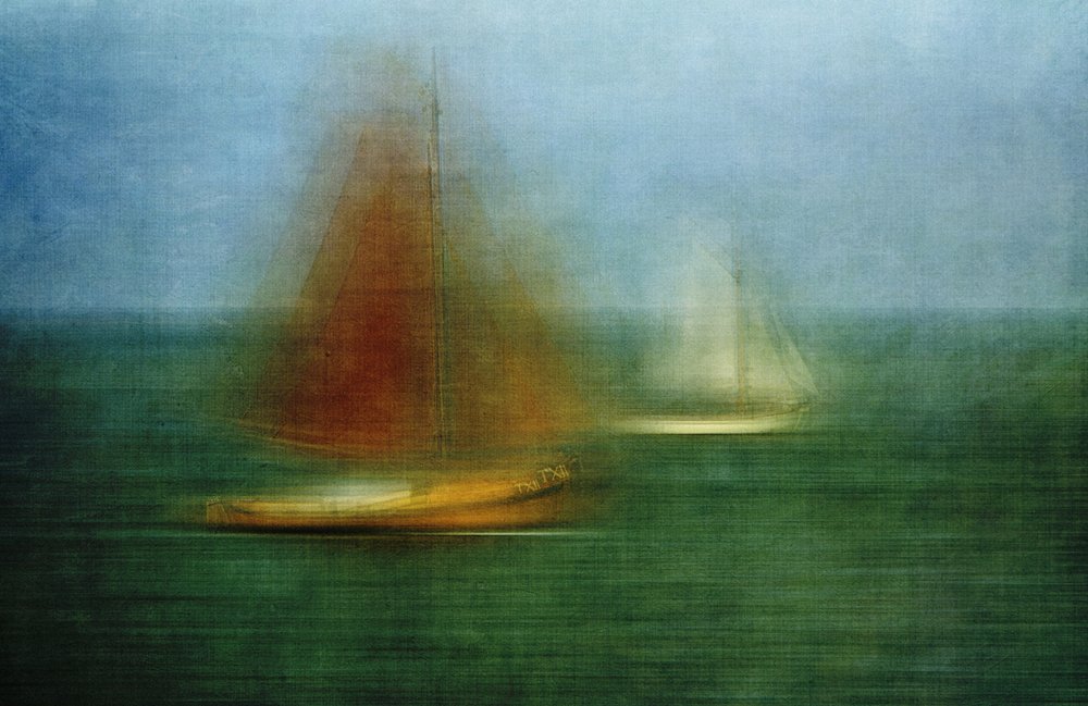 Rolige seilbåter på havet av Greetje van Son