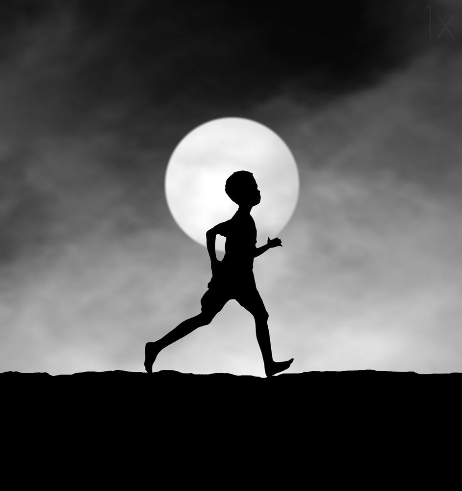  av Hengki Lee