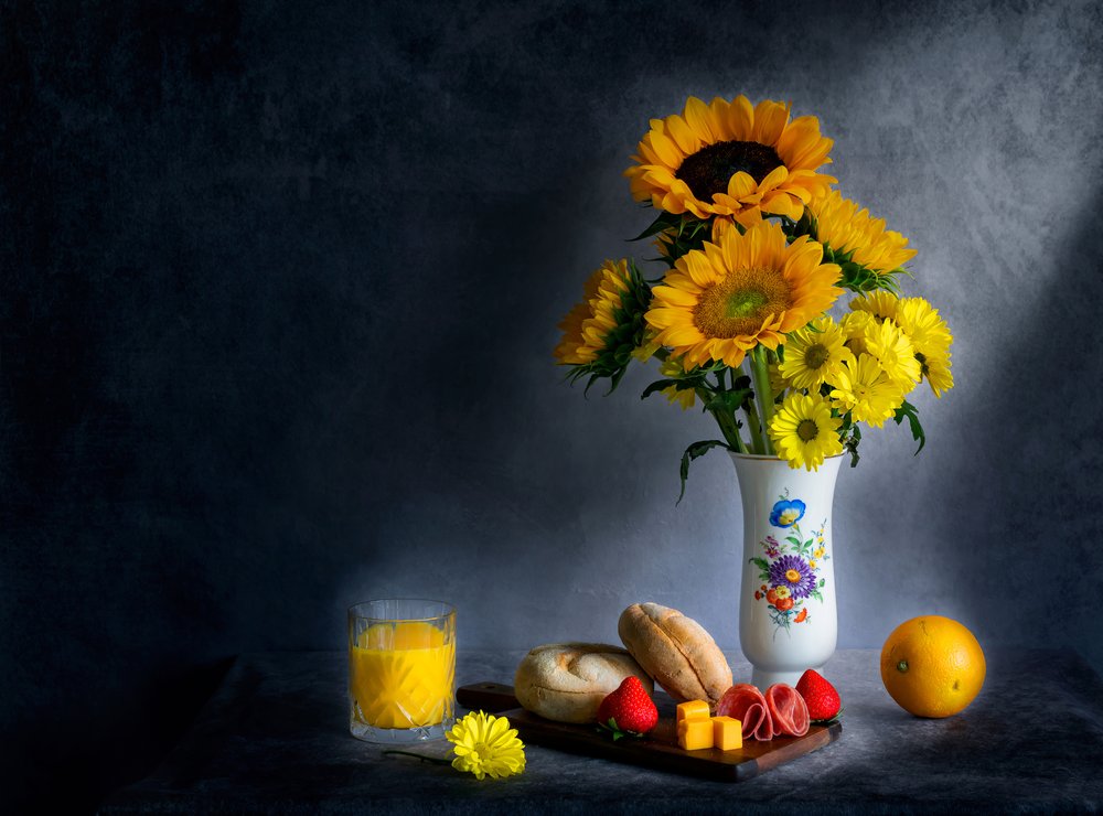 Stillbilde av solsikke til frokost av Jie Fischer