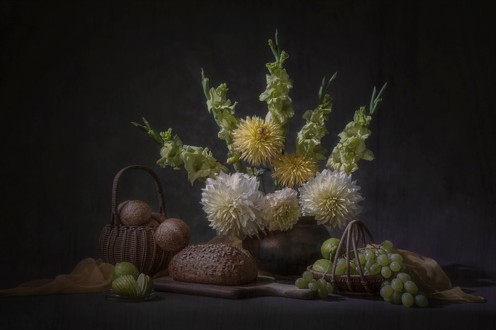 Mørk blomsterhøst av Lydia Jacobs