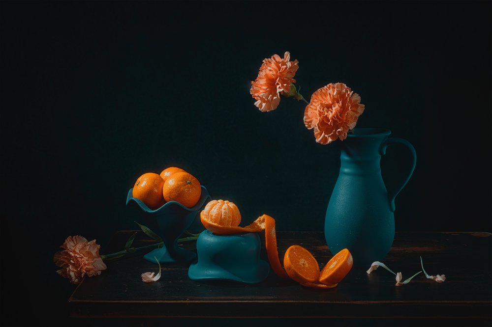Fargerike appelsiner, stilleben av Lydia Jacobs
