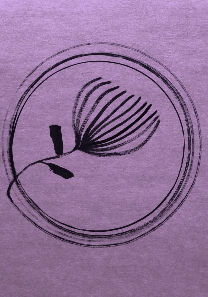 Minimalistisk lilla blomstersirkel av Santhosh ch