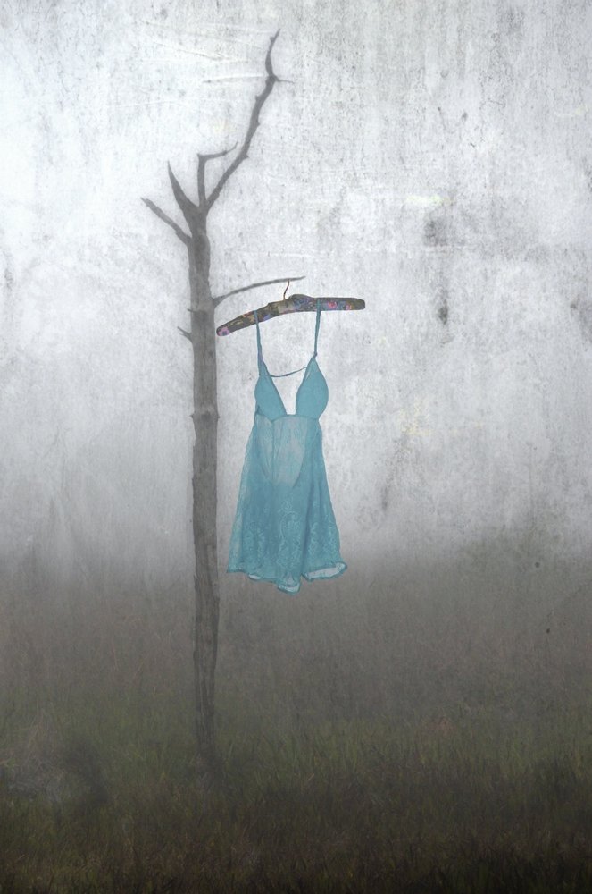 Misty Blue-kjole av Steven Gibson