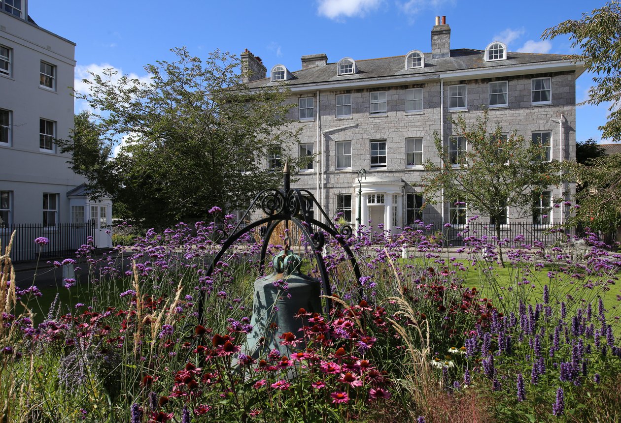 Admirals House på torget til det tidligere Royal Naval Hospital, Plymouth av Unbekannt Unbekannt