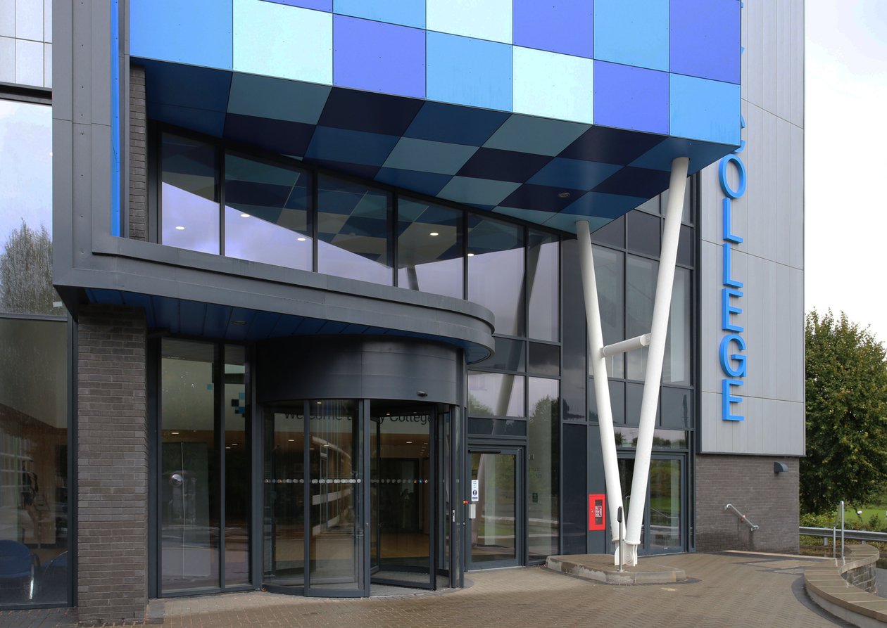 Plymouth City College STEM Center fra Kings Road av Unbekannt Unbekannt