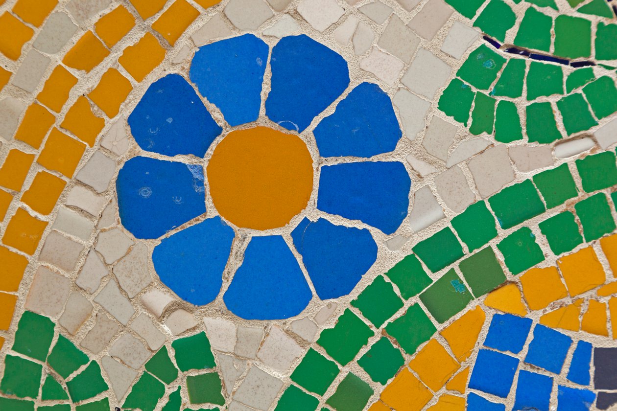 Barcelona, ​​Spania. Mosaikkarbeid på fasaden til Palau de la Música Catalana. Modernistisk bygning av Lluís Domènech i Montaner. Palass for katalansk musikk. av Unknown