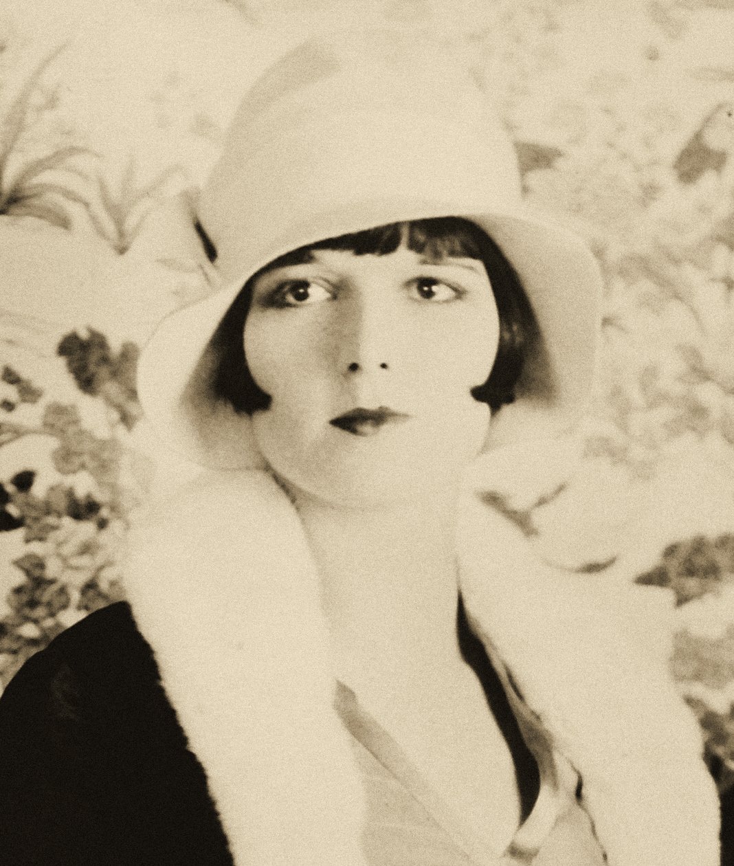 Portrett av Louise Brooks (1906 – 1985) av Unknown