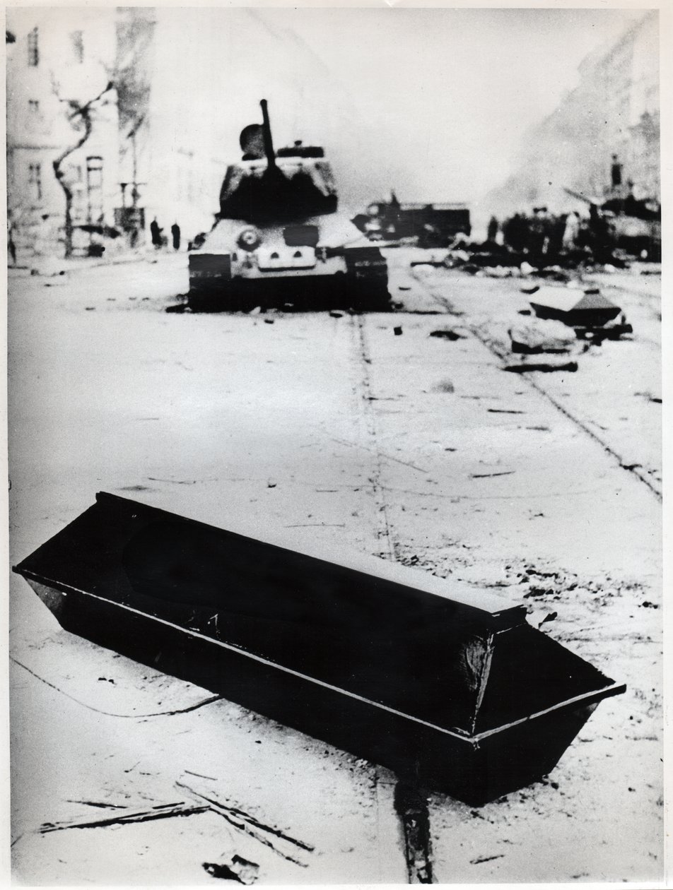 Revolution hongroise de 1956. Ungarsk revolusjon i 1956. av Unknown