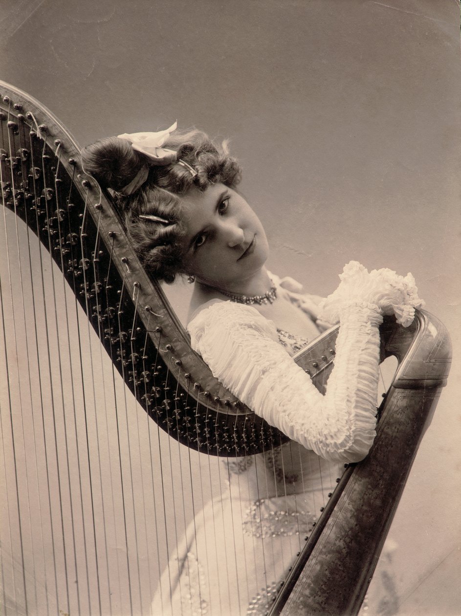 The Mistress Virtuoso artist Marchesini Spadaro (mor til Odoardo) - teaterskuespillerinne av Unknown