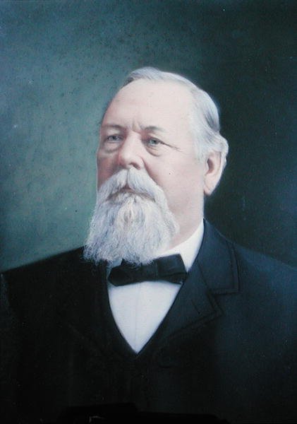 Kaptein William Swain av American School