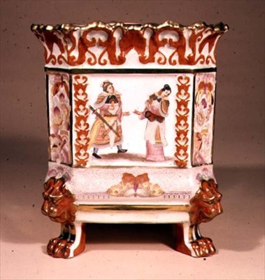 Jardiniere i kinesisk stil, designet av John Davenport, ca. 1820 (keramikk) av English School
