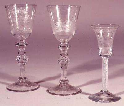 Hannoversk vinglass, Newcastle, 1750 (glass) av English School