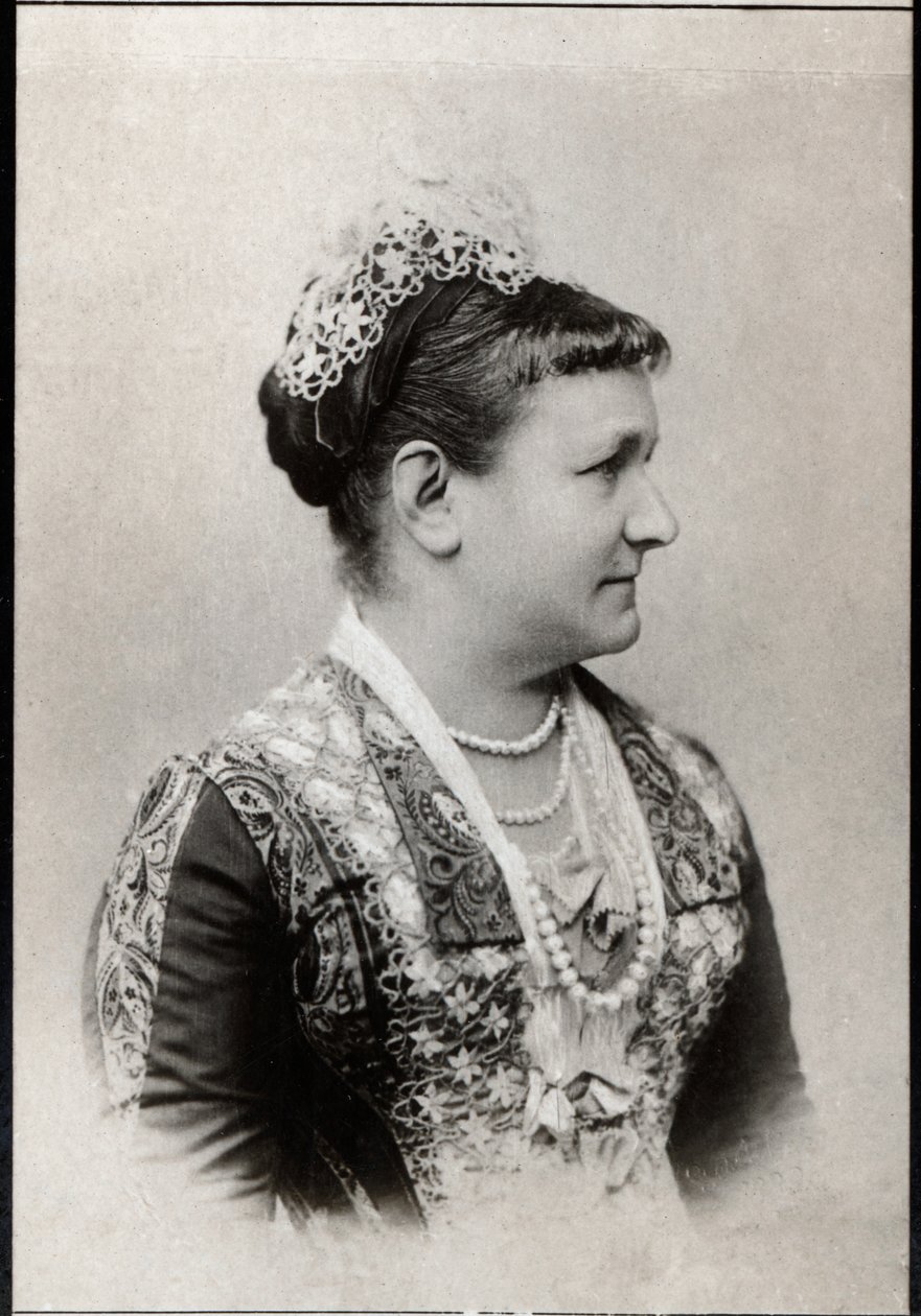 Portrett av Carola av Vasa (1833-1907), dronning av Sachsen. av French Photographer