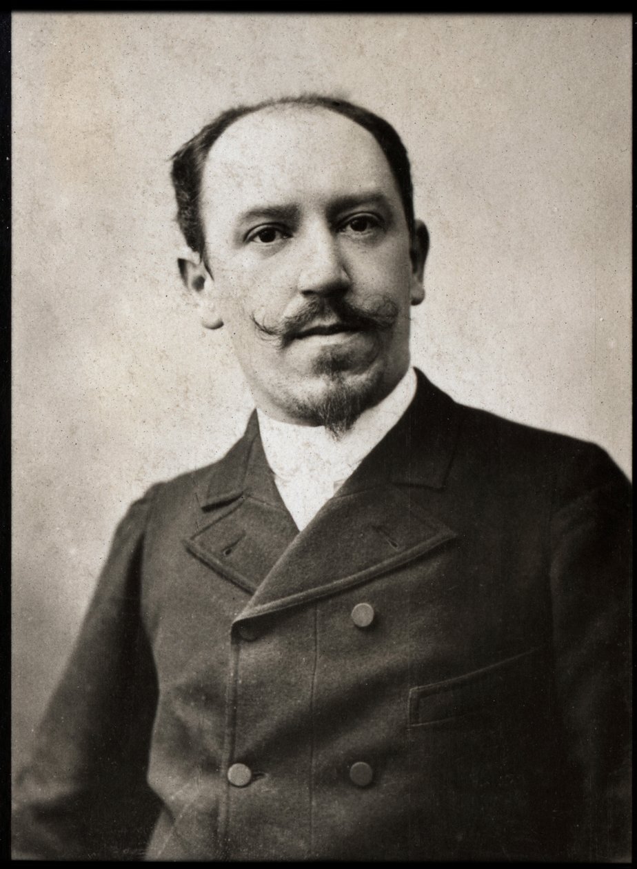Portrett av Edmond Haraucourt (1856-1941), fransk forfatter og dramatiker. av French Photographer