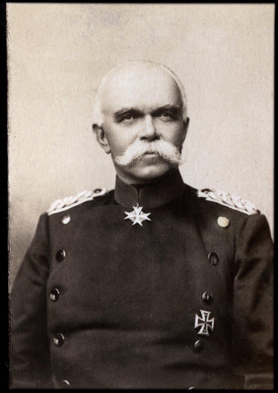 Portrett av Georg (Georges) Leo Graf von Caprivi de Caprera de Montecuccoli (1831-1899) av French Photographer
