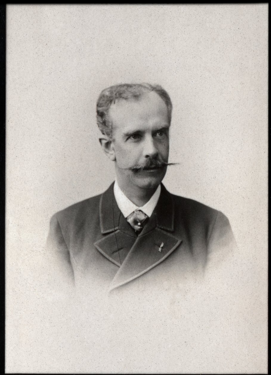 Portrett av Paul Gabriel Othenin dHaussonville (1843-1924), fransk politiker og forfatter. av French Photographer