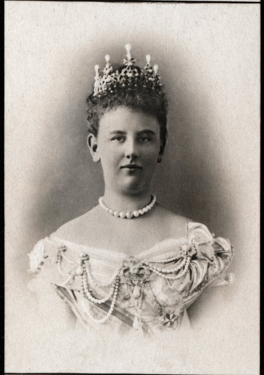 Portrett av Wilhelmina av Nederland (1880-1962), dronning av Nederland. av French Photographer