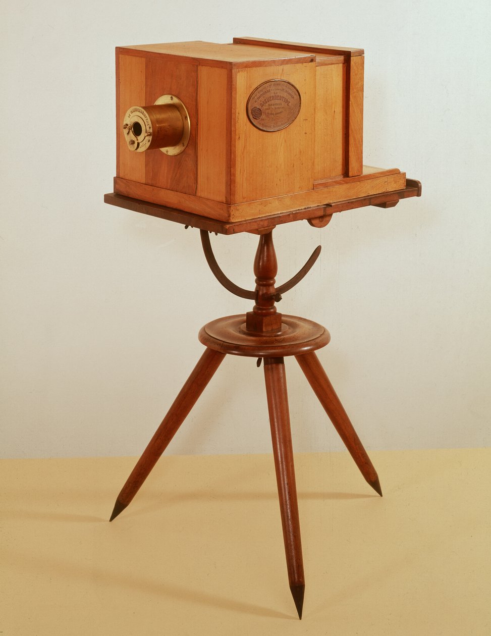 Daguerreotype-kamera av Alphonse Giroux fra Paris (tre) av French School
