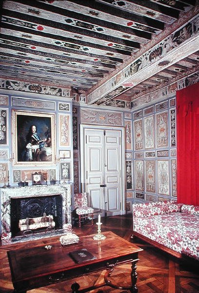 Interiøret i et soverom malt med armene til Viole-familien, 1633 av French School