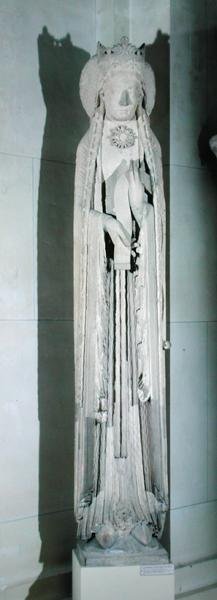 Jamb-figur av en dronning, fjernet fra vestfasaden til Eglise de Notre-Dame, Corbeil av French School