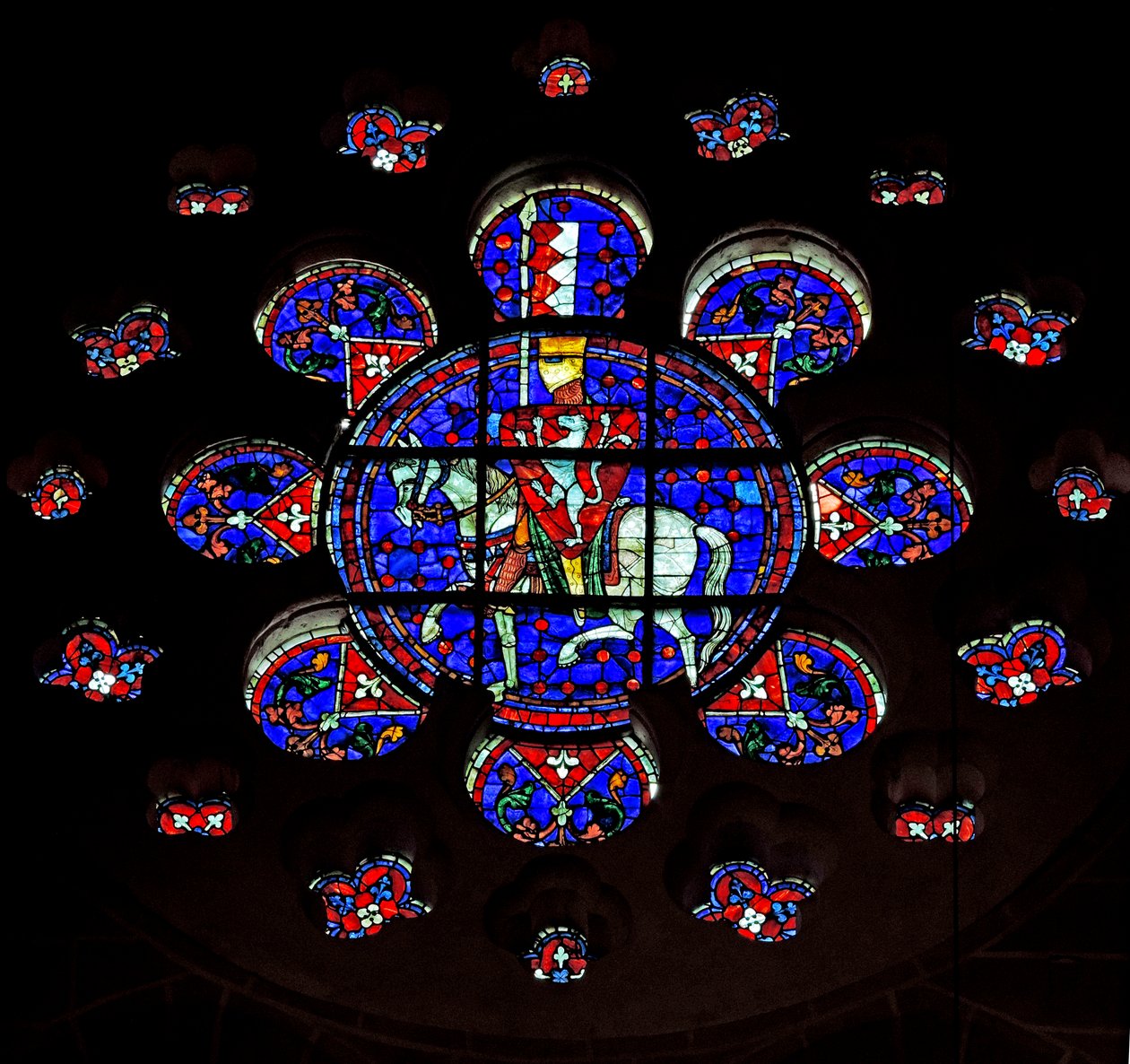 Rosevindu som viser Simon de Montfort, katedralen i Chartres av French School