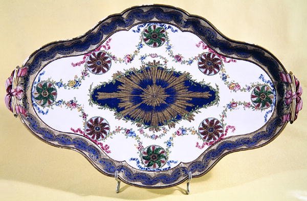 Sevres middagstallerken (porselen) av French School