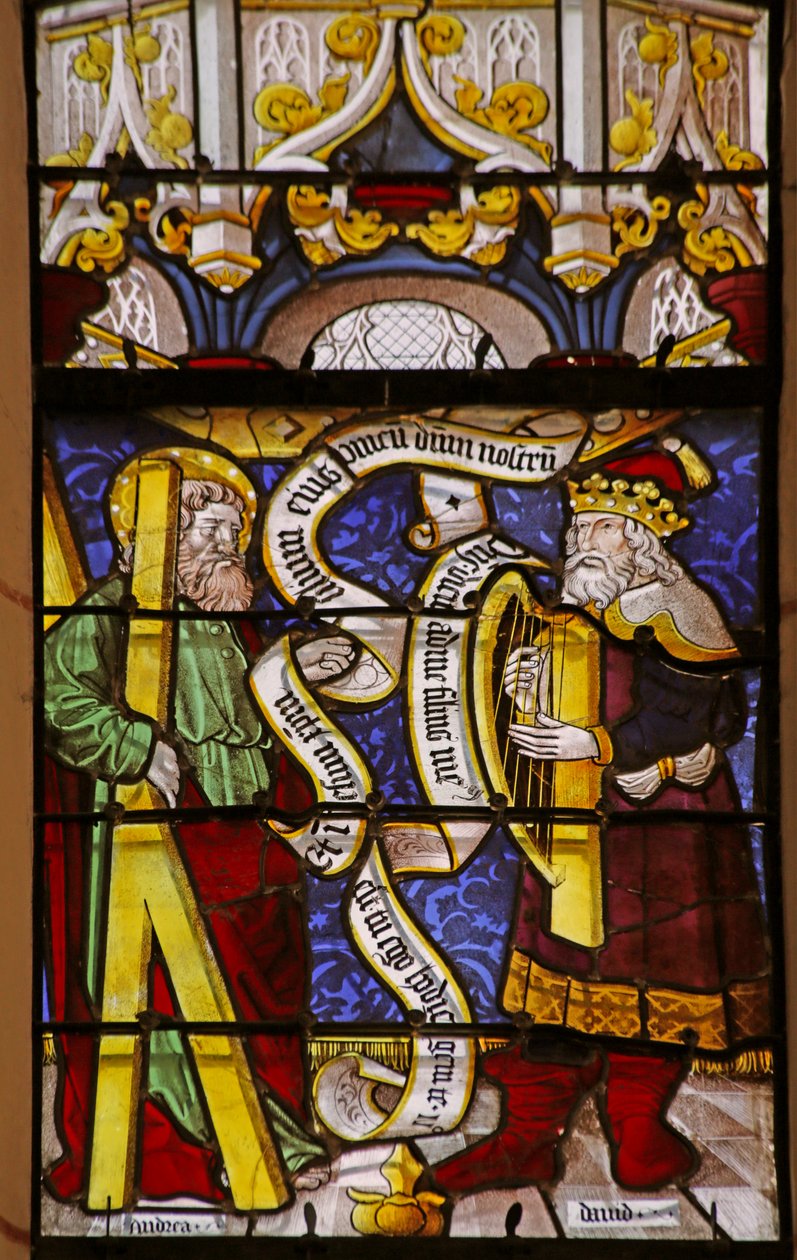 Vindu som viser Saint Andrew og kong David med harpe av French School