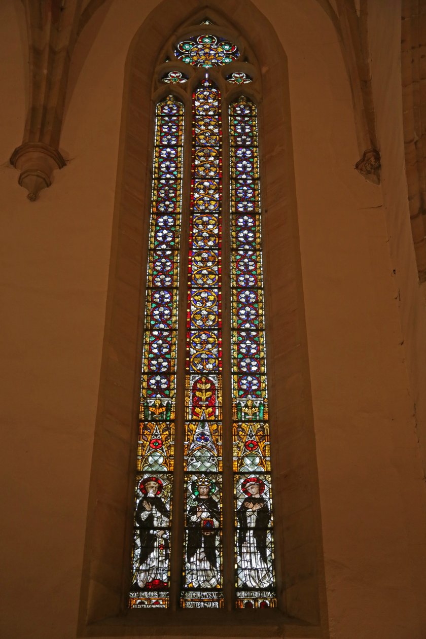 Vindu som viser Saint John Dominici, Saint Benedict XI og muligens Bienheureux Reginald av French School