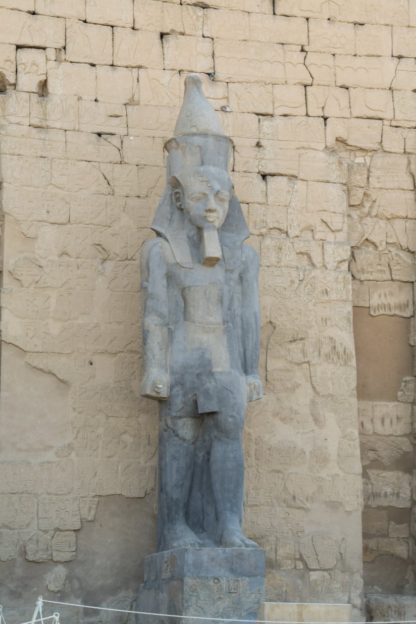  av Albert Mansour