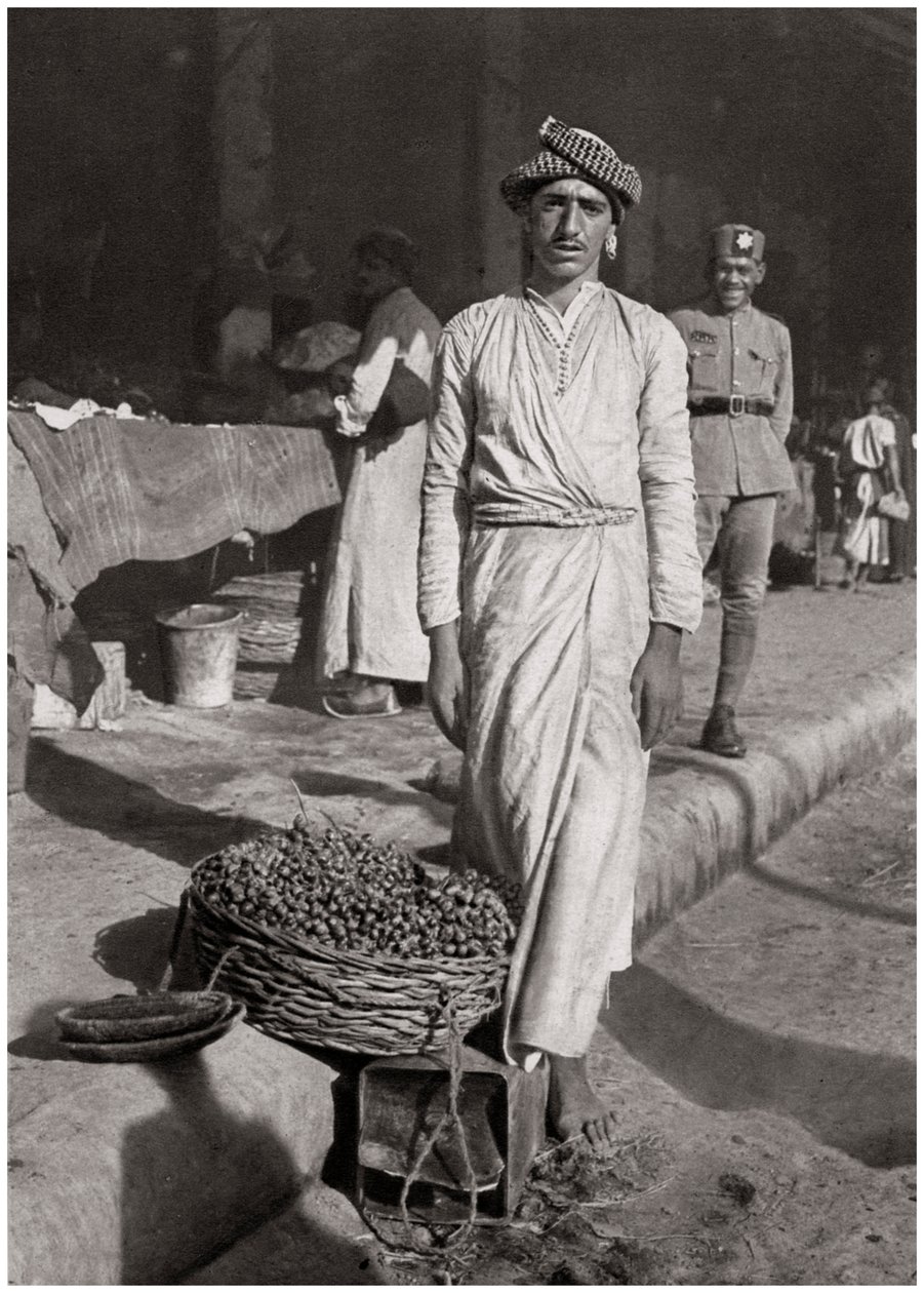 En liten handel som gir liten gevinst, Irak, 1925. av A. Kerim