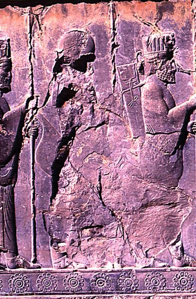 Rekke med dignitærer, fra den vestlige inngangen til Hundred Column Hall (stein) (detalj) (se 179105) av Achaemenid