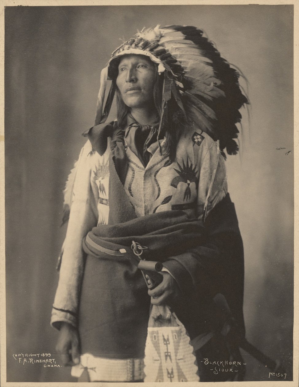  av Adolph F. Muhr