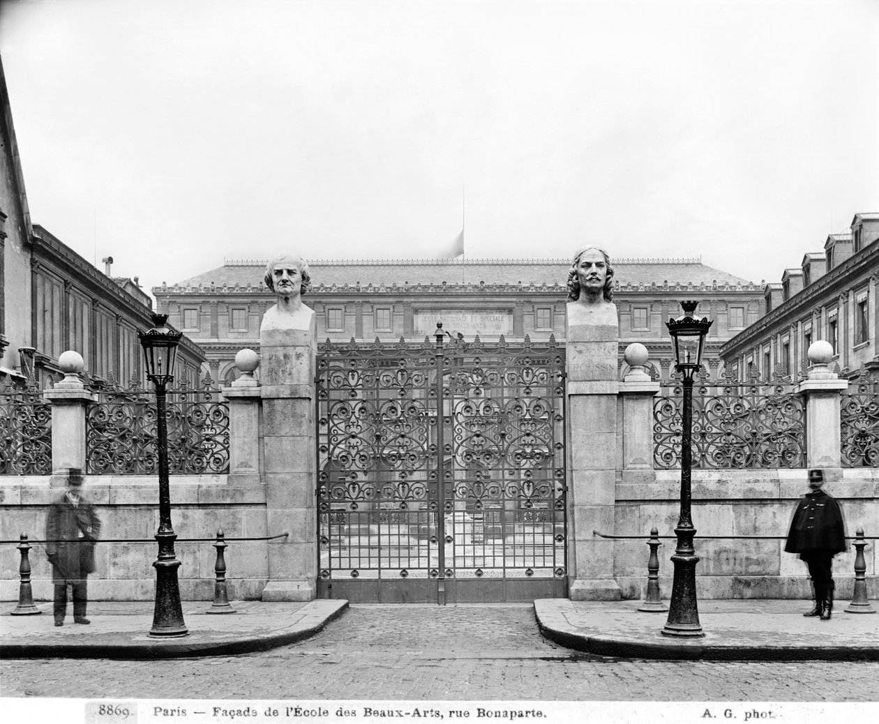 National Superior School of Fine Arts, rue Bonaparte, ca. 1890-99 av Adolphe Giraudon