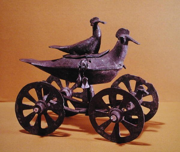 Votiv vogn i form av to fugler, fra Glasinac nær Sarajevo (bronse) av Iron Age