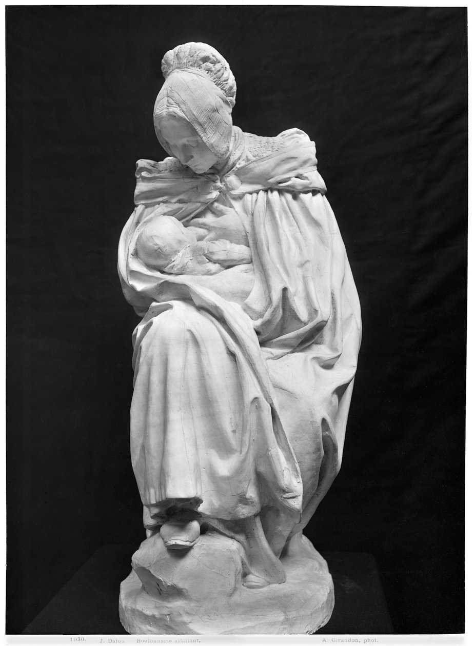 Boulonnaise-kvinne som mater barnet sitt (gips) (se også 217913) (bw-bilde) av Aime Jules Dalou