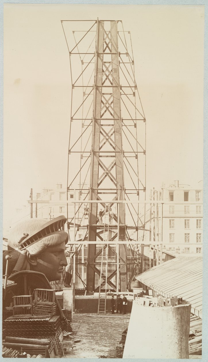Stillas for samlingen av Frihetsgudinnen, hodet vist til venstre, Paris, 1883 av Albert Fernique