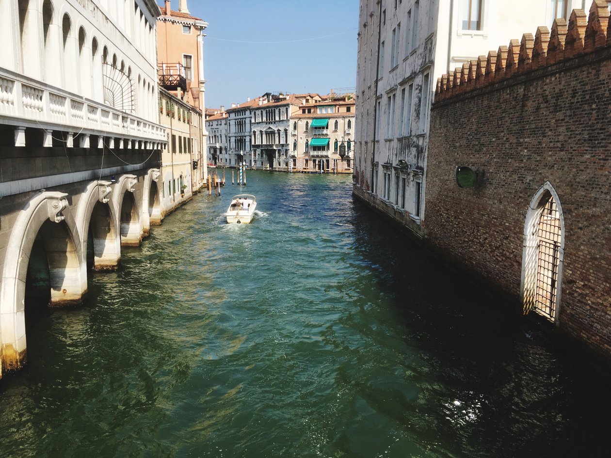 Venezia, lagunebyen av Alexandra Joseph
