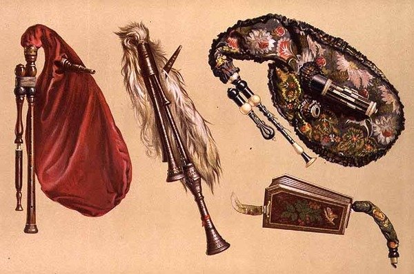 Sekkepiper: fire inkludert en Cornemuse, en Calabrian og en Musette, fra 