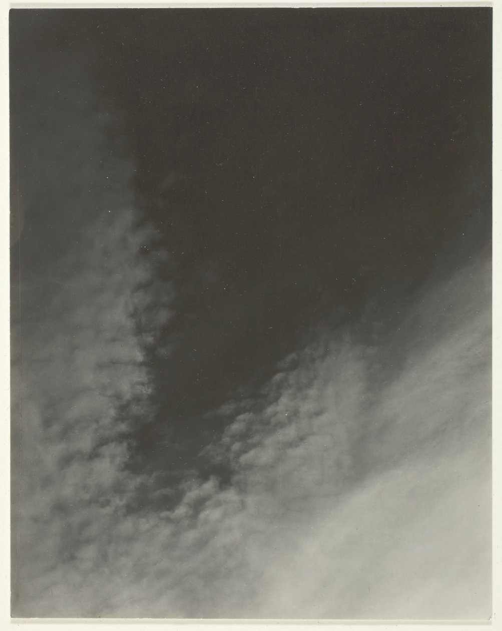 Equivalent, from Set E Print 3, 1923.    1192622   no       norwegian Successfully Translated  Original: Apollo and Marsyas Translat: Apollo and Marsyas 1426131 no norwegian Successfully Translated Original: Piazza del Duomo, Florence Translat: Piazza del  av Alfred Stieglitz