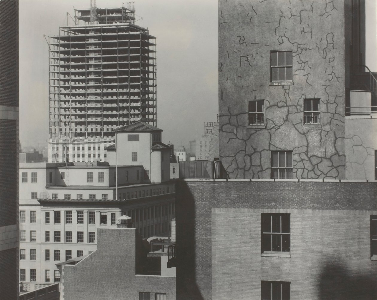 Fra mitt vindu på et amerikansk sted, sørvest, 1932. av Alfred Stieglitz