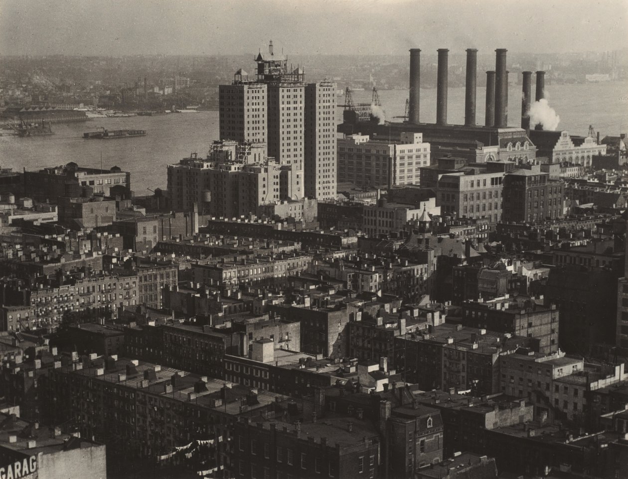 Fra Shelton, New York (rom 3003), med utsikt mot sørøst av Alfred Stieglitz